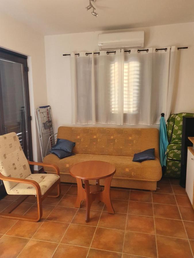 Vila Breskvar Mugeba Εξωτερικό φωτογραφία