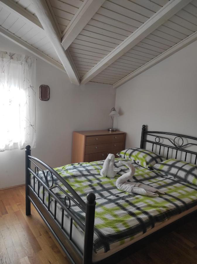 Vila Breskvar Mugeba Εξωτερικό φωτογραφία